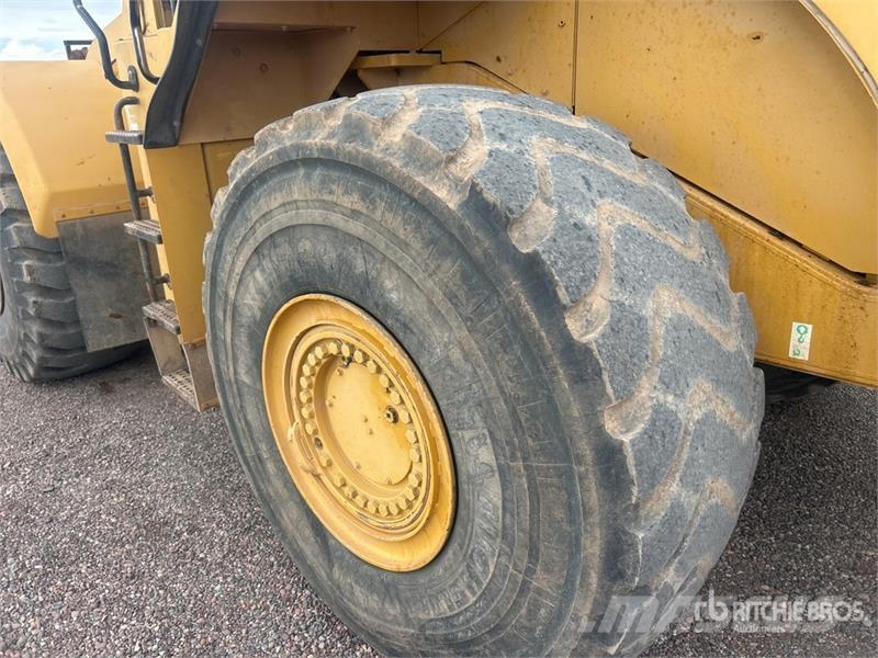 CAT 980G Series II Naudoti ratiniai krautuvai