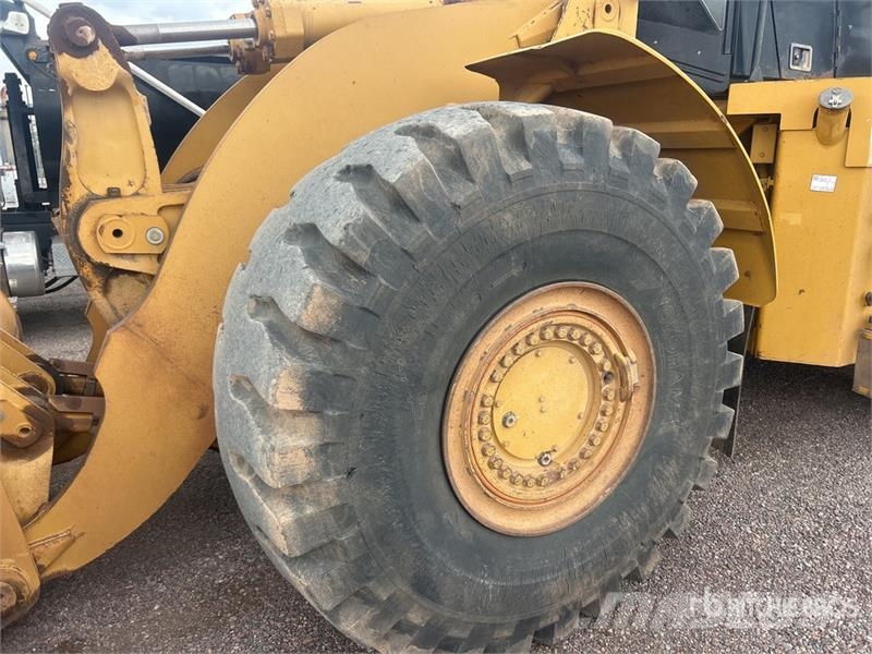 CAT 980G Series II Naudoti ratiniai krautuvai