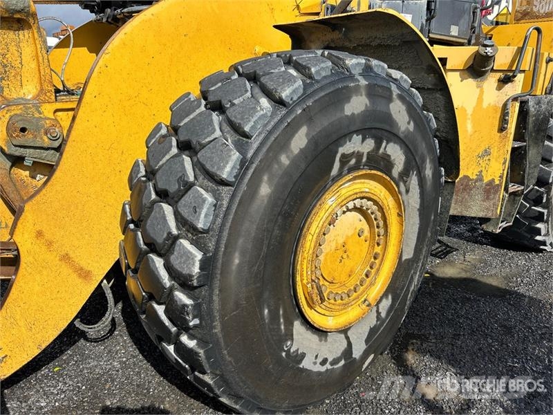 CAT 980K Gumikerekes homlokrakodók