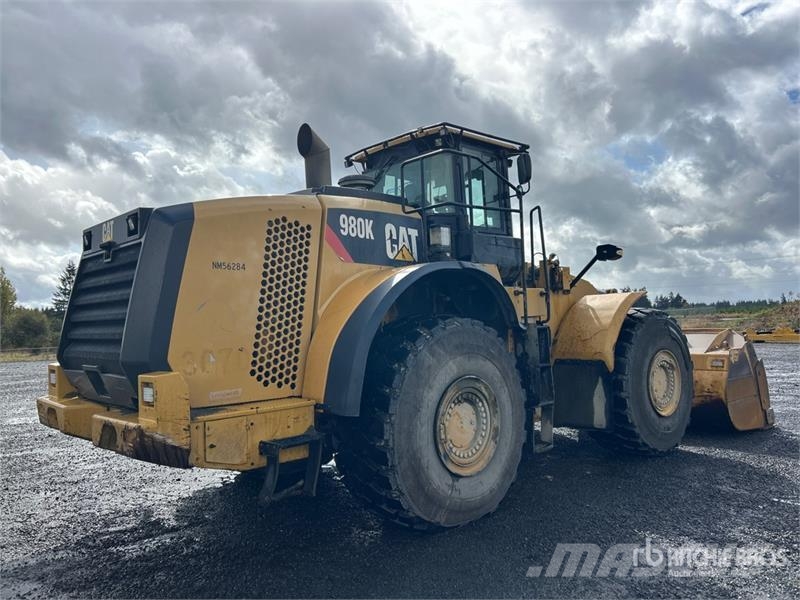 CAT 980K Gumikerekes homlokrakodók