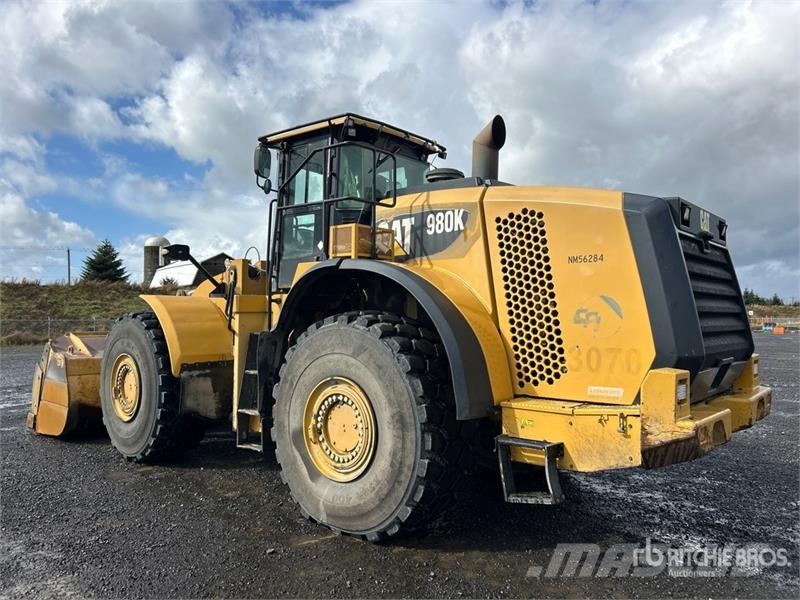 CAT 980K Gumikerekes homlokrakodók