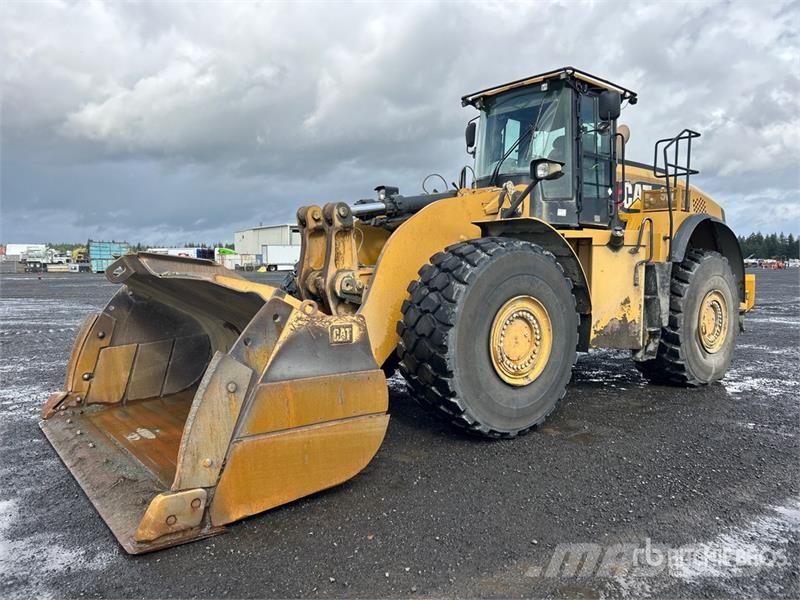 CAT 980K Gumikerekes homlokrakodók