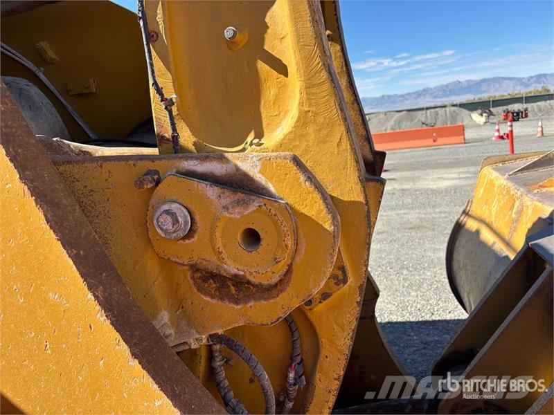 CAT 980M Radlader