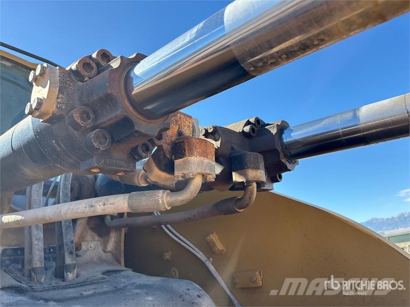 CAT 980M Radlader