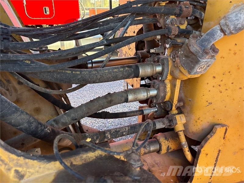 CAT 980M Kolesni nakladalci