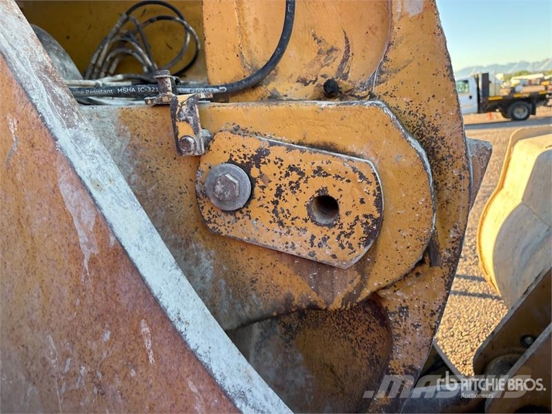 CAT 980M Kolesni nakladalci