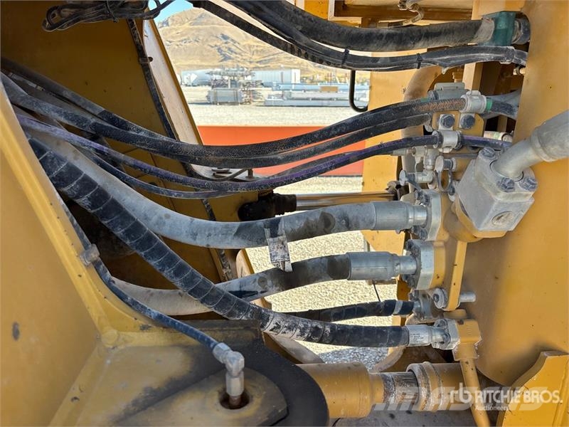 CAT 980M Radlader