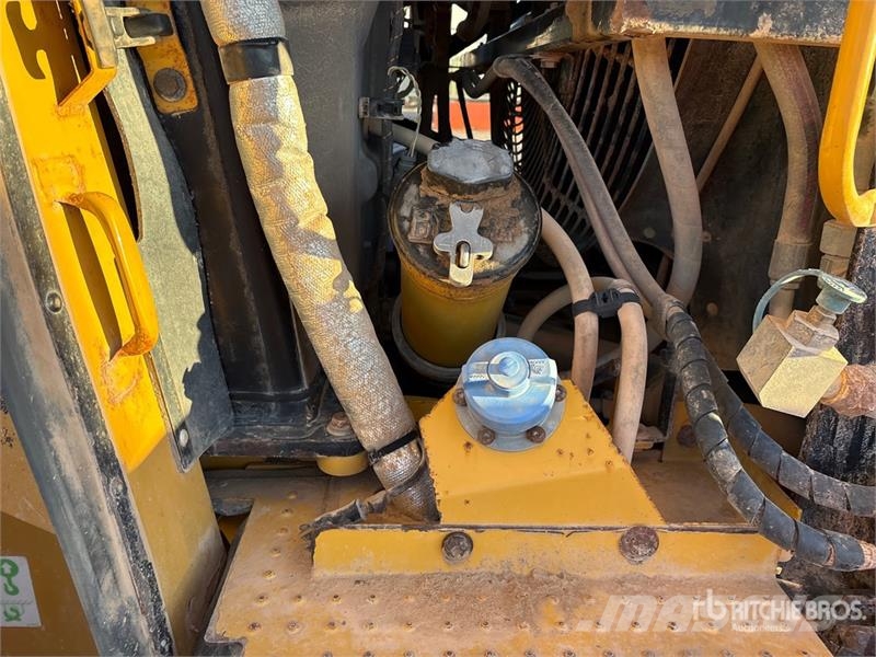 CAT 980M Kolesni nakladalci