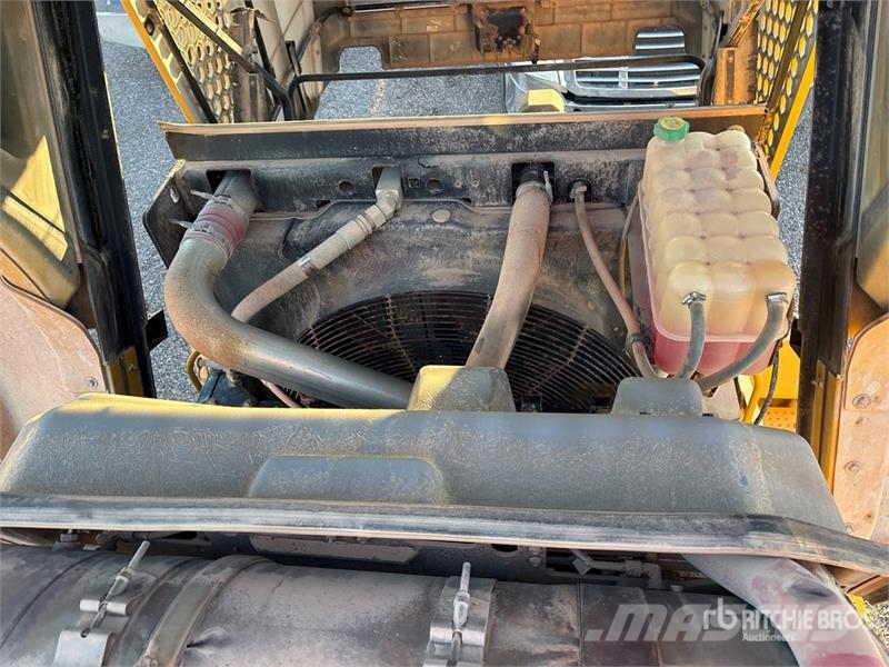 CAT 980M Kolesni nakladalci