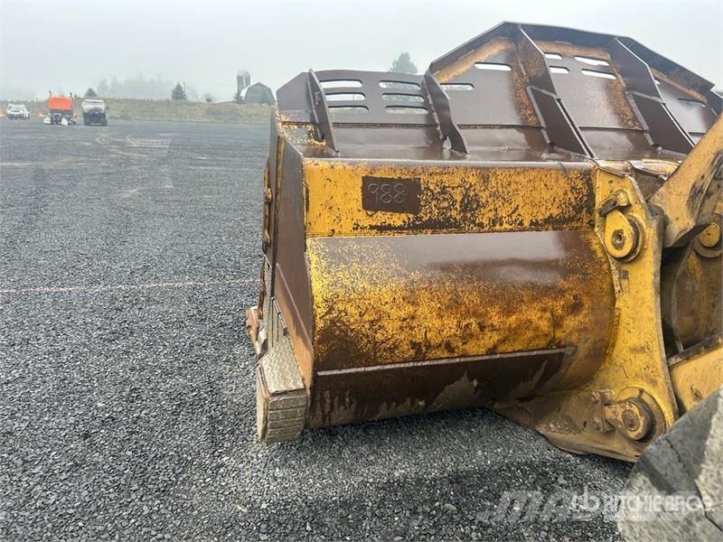 CAT 988H Chargeuse sur pneus