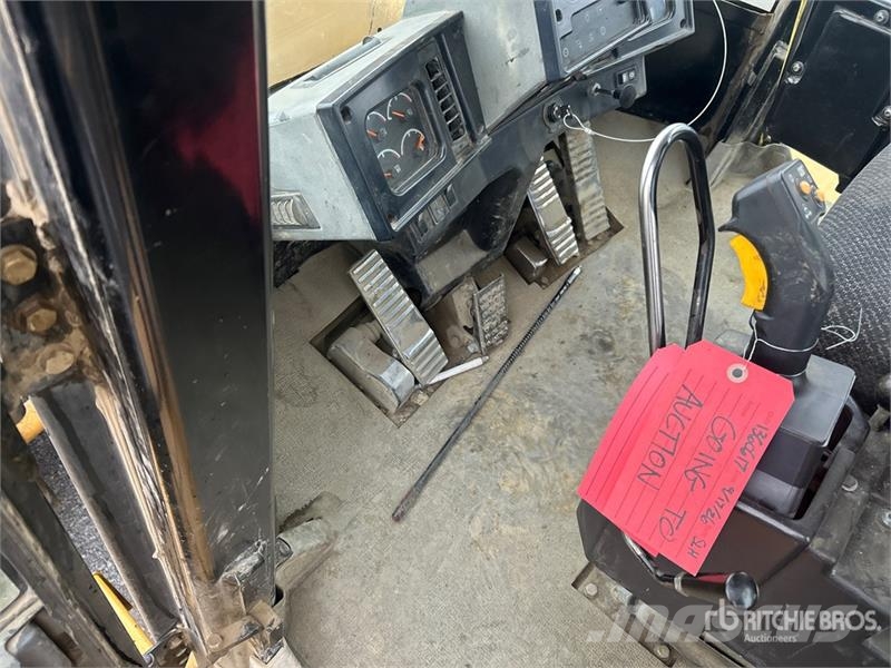 CAT 988H Chargeuse sur pneus