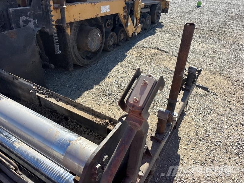 CAT AP-1055B Pavimentadoras de asfalto