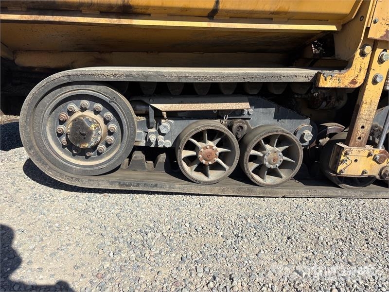 CAT AP-1055B Pavimentadoras de asfalto