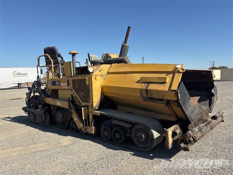 CAT AP-1055B Pavimentadoras de asfalto