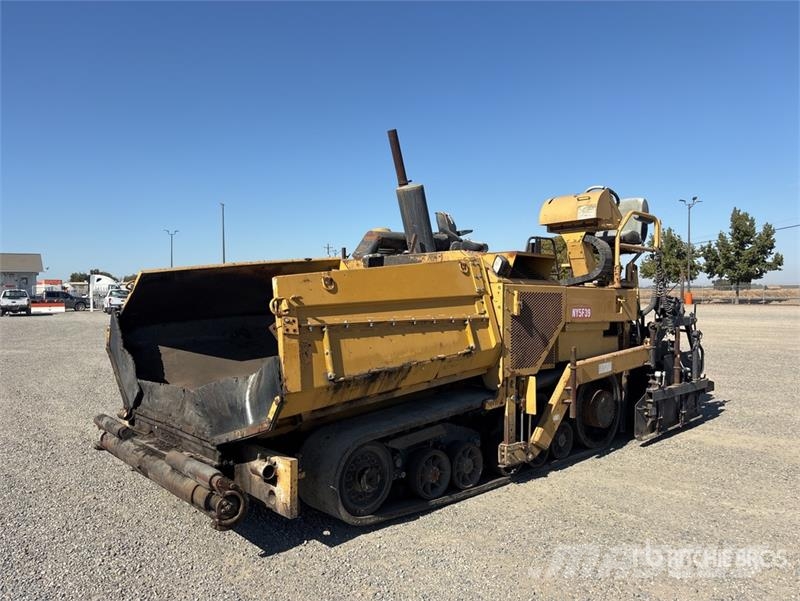 CAT AP-1055B Pavimentadoras de asfalto