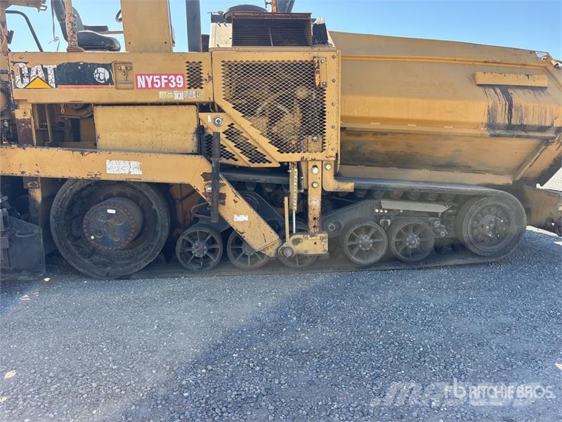 CAT AP-1055B Pavimentadoras de asfalto
