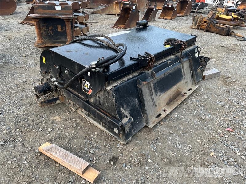 CAT BP118C 74 in Skid Steer Sweeper Kefék