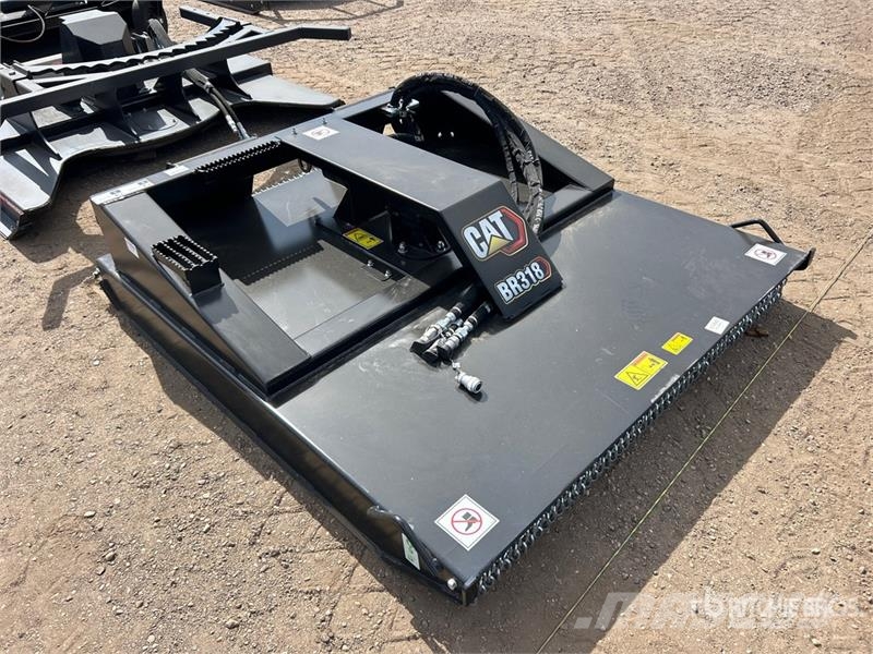 CAT BR318 72 in Skid Steer Brush Cutter (Unused) Asılı ve çekilir biçme makineleri