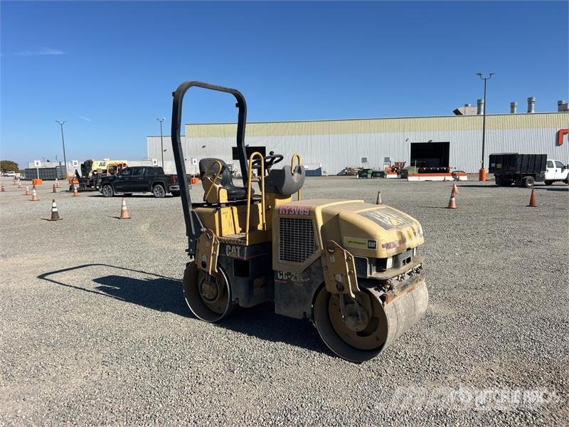 CAT CB-214E Double Drum Roller Dvojni valjarji