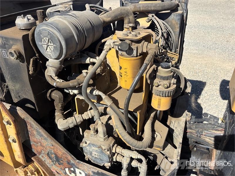 CAT CB-214E Double Drum Roller Divvalču grunts veltņi