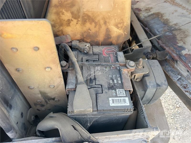 CAT CB-214E Double Drum Roller Dvojni valjarji