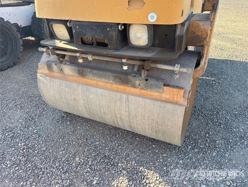 CAT CB-224E Double Drum Roller مداحل ثنائية الاسطوانة