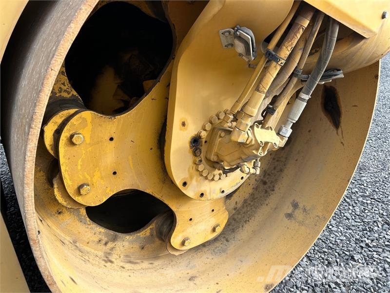 CAT CB-54 XW Double Drum Roller Rodillos de doble tambor
