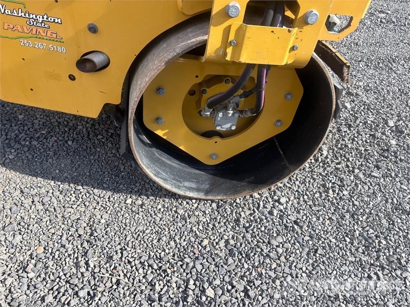 CAT CB2.7 Double Drum Roller Dvojni valjarji