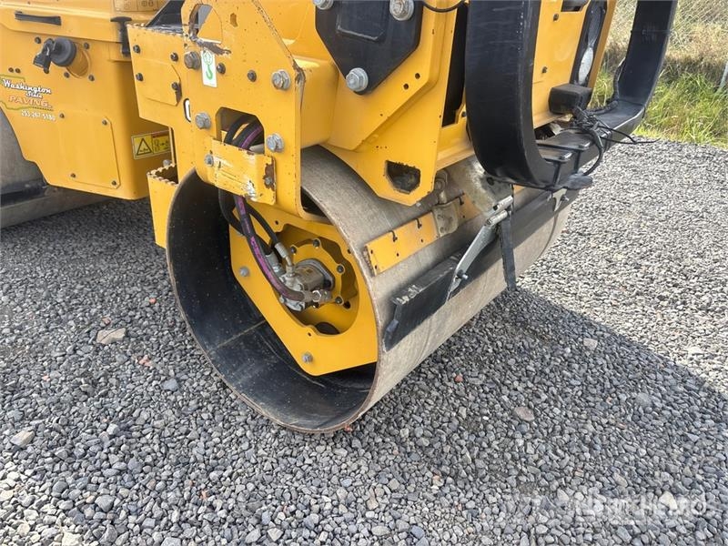 CAT CB2.7 Double Drum Roller Dvojni valjarji