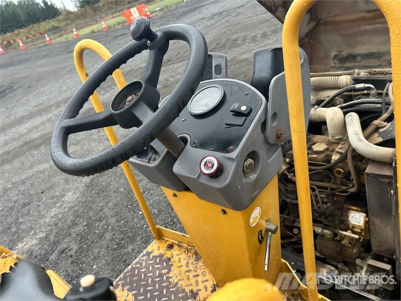 CAT CB224E Double Drum Roller Dvojni valjarji