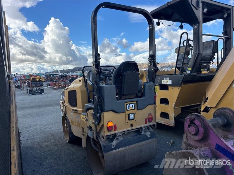 CAT CB22B Double Drum Roller Twin drum rollers