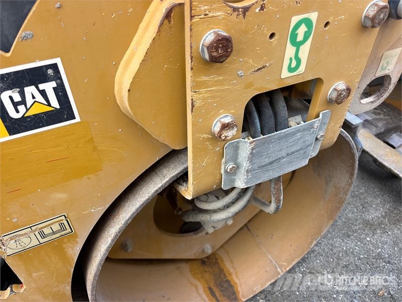 CAT CB22B Double Drum Roller Twin drum rollers