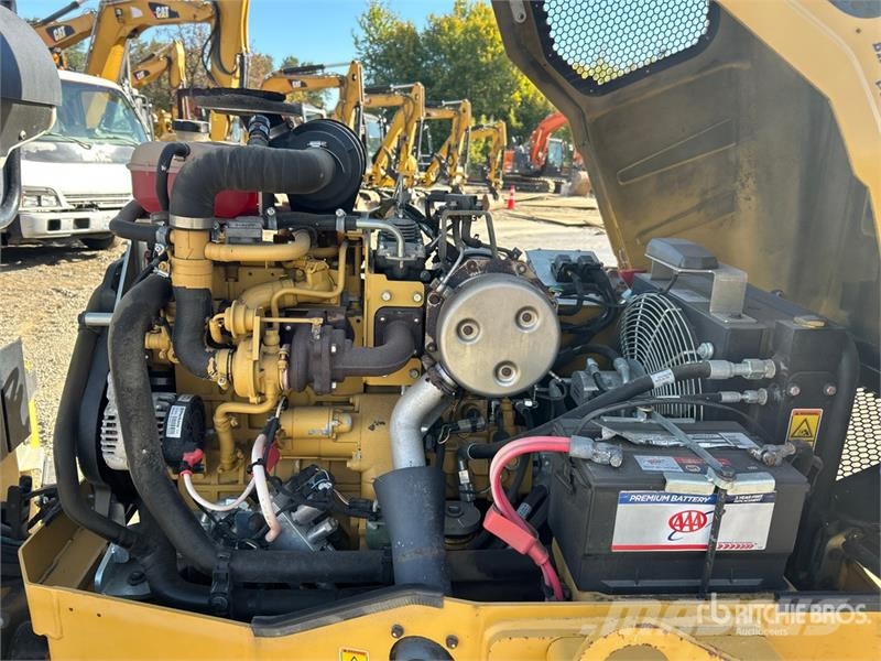 CAT CB24B Double Drum Roller 트윈 드럼 롤러