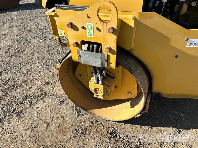 CAT CB24B Double Drum Roller 트윈 드럼 롤러