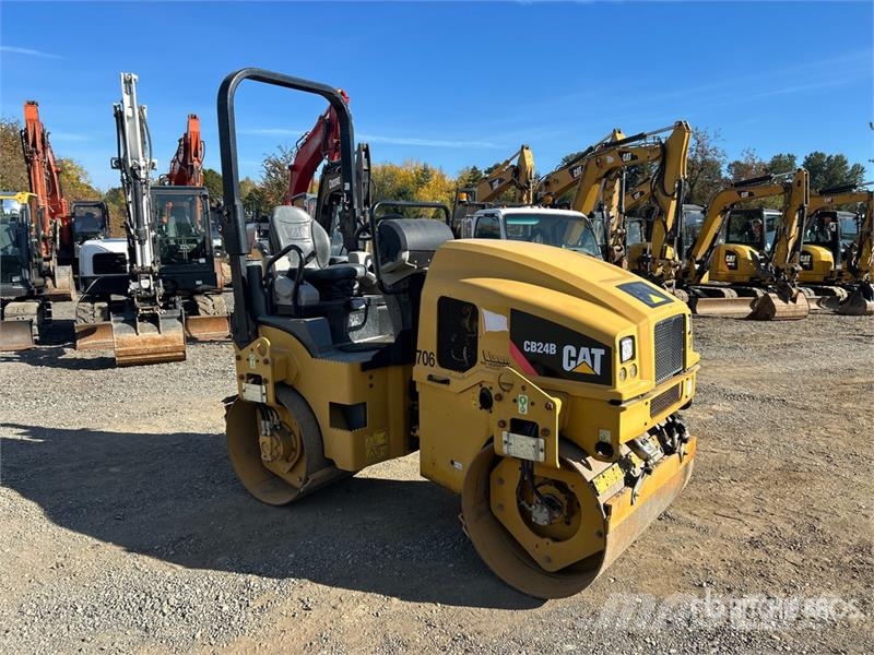 CAT CB24B Double Drum Roller 트윈 드럼 롤러