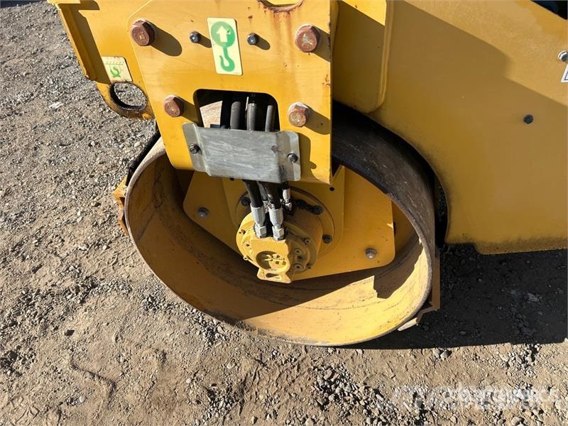 CAT CB24B Double Drum Roller 트윈 드럼 롤러