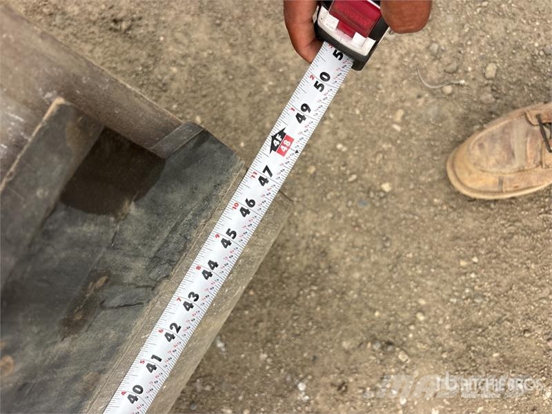 CAT CB24B Double Drum Roller مداحل ثنائية الاسطوانة