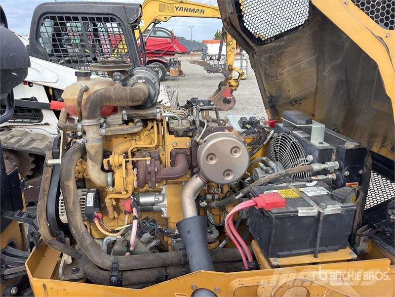CAT CB24B Double Drum Roller مداحل ثنائية الاسطوانة