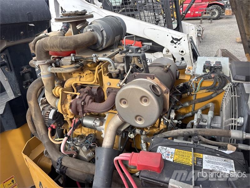 CAT CB24B Double Drum Roller مداحل ثنائية الاسطوانة