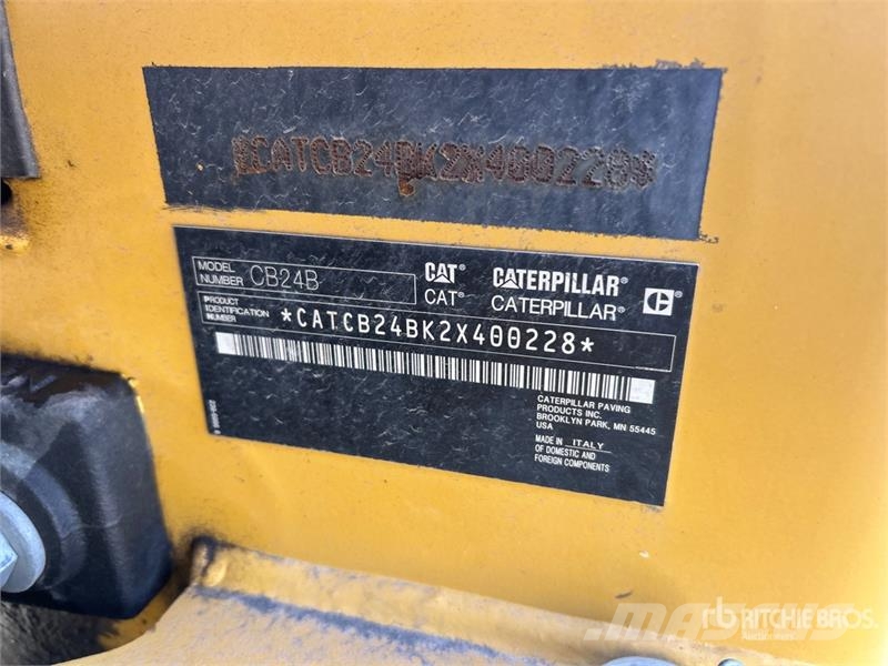 CAT CB24B Double Drum Roller 트윈 드럼 롤러