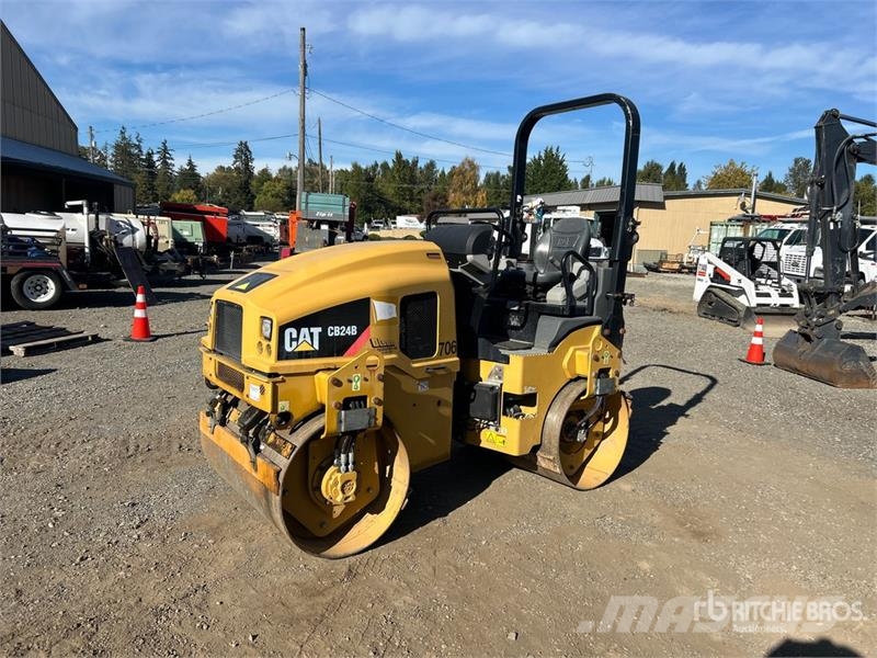 CAT CB24B Double Drum Roller 트윈 드럼 롤러