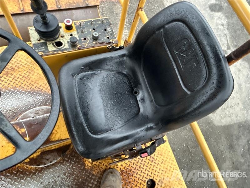 CAT CB434C Double Drum Roller Dvojni valjarji