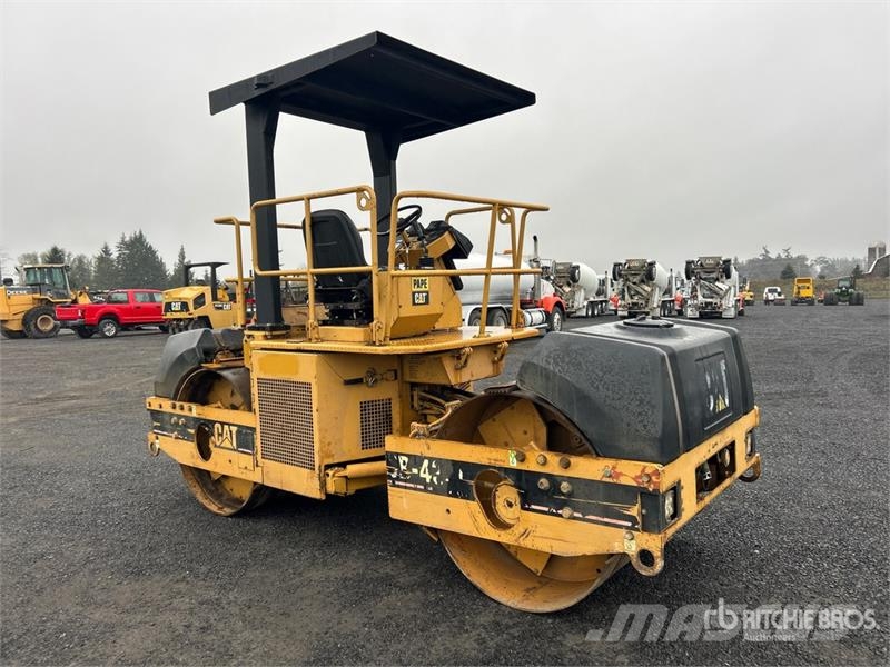 CAT CB434C Double Drum Roller Dvojni valjarji