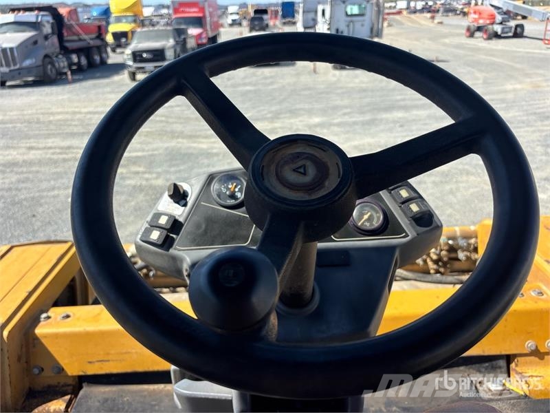 CAT CB54 Double Drum Roller Ikerdobos hengerek