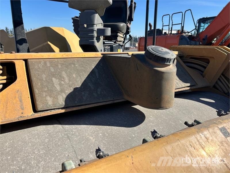 CAT CB54 Double Drum Roller Rulli a doppio tamburo