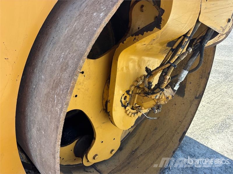 CAT CB54 Double Drum Roller Ikerdobos hengerek