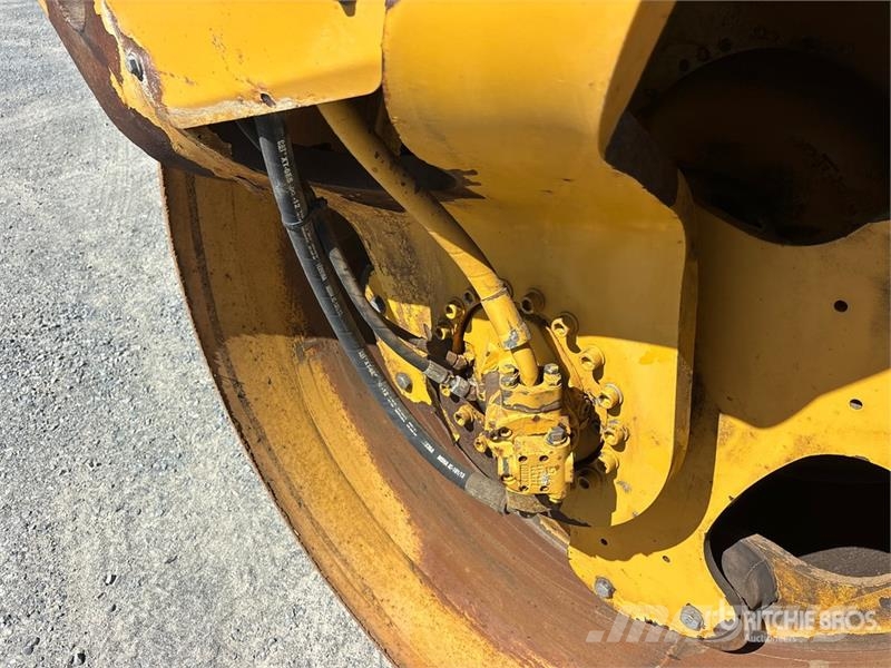 CAT CB54 Double Drum Roller Ikerdobos hengerek