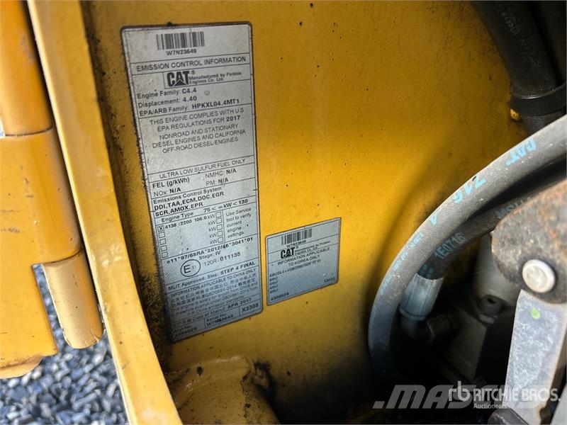 CAT CB64B Double Drum Roller Ikerdobos hengerek