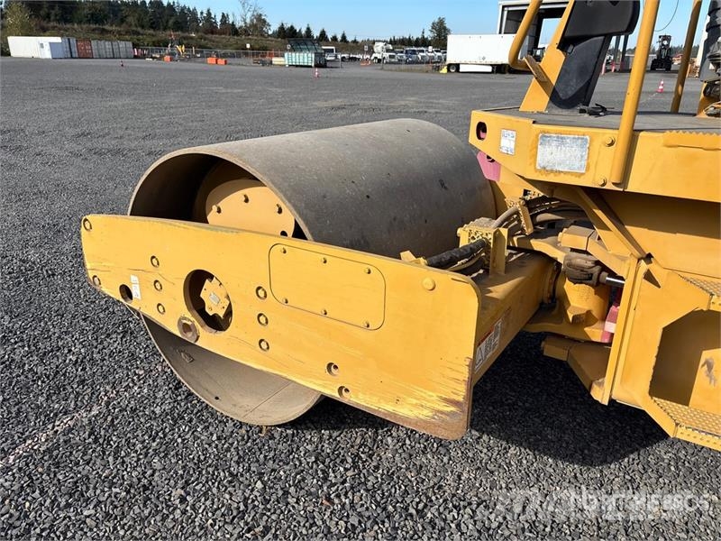 CAT CS-433E Smooth Drum Compactor Vienvalča grunts veltņi
