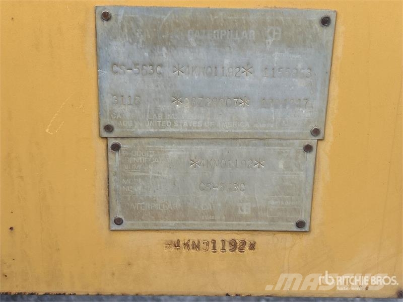 CAT CS563C Smooth Drum Compactor 单轮压路机
